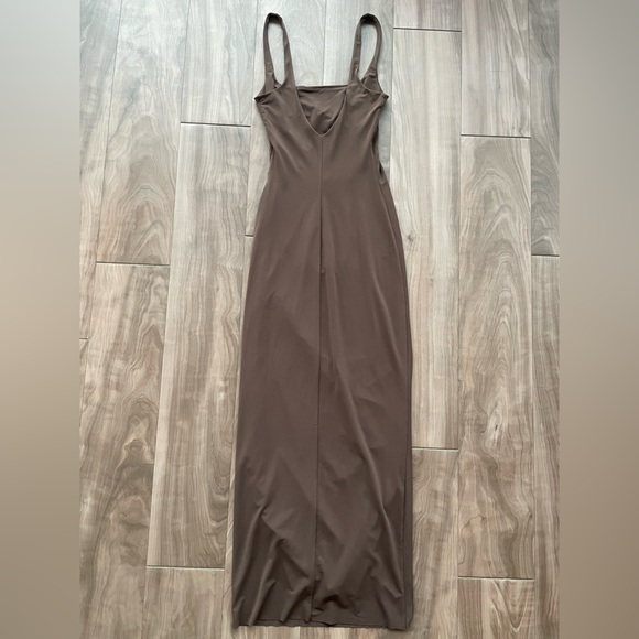 Bec & Bridge Yasmin Midi Dress - Picture 4 of 7